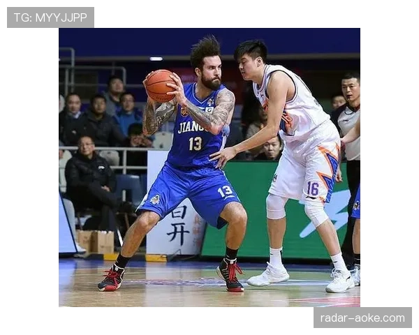 斯科拉无球策应改变对手防线结构