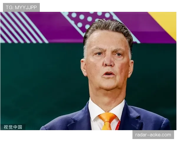 荷兰队2026世界杯战术革新:范加尔遗产与科曼的433变阵猜想